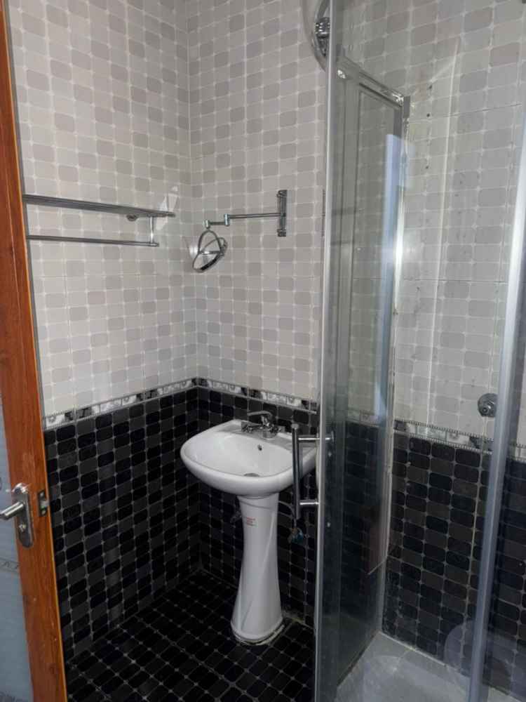 White City Inn Guesthouse product image